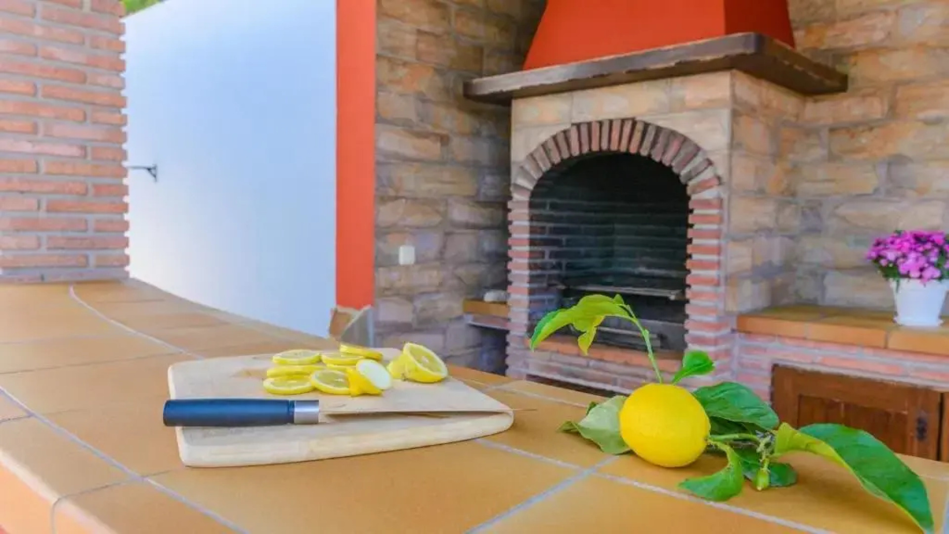 Villa Alejandro Sayalonga by Ruralidays