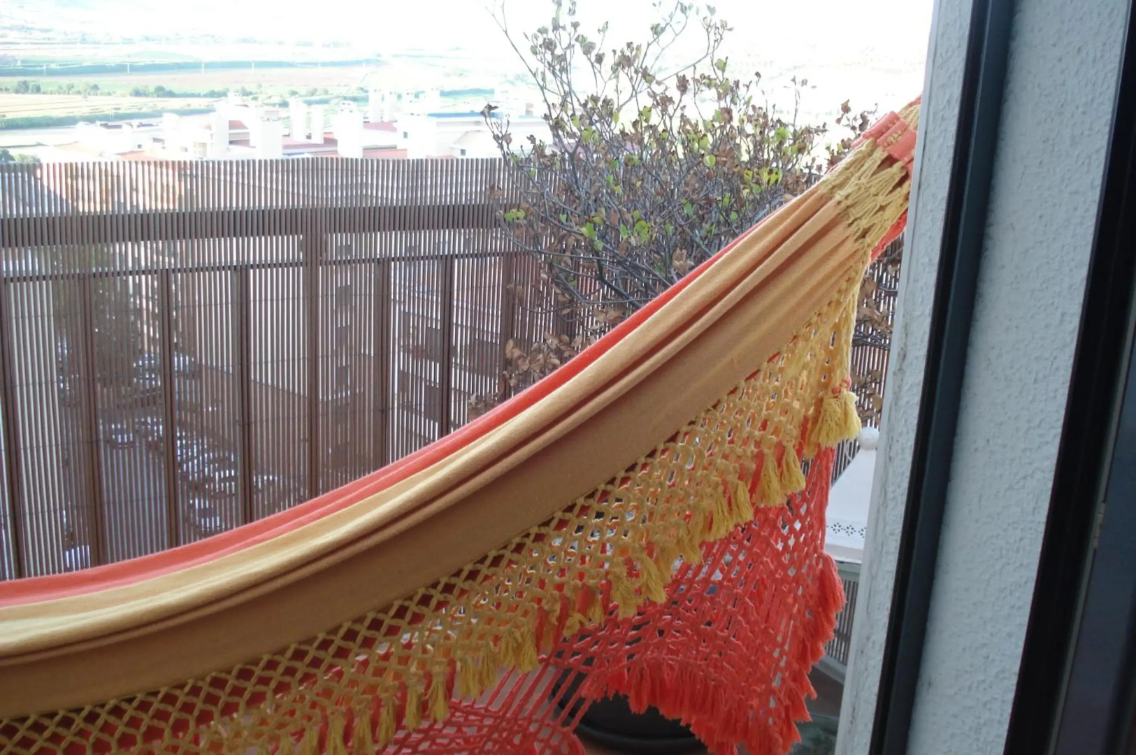 Lovely apartment near airport and Nations Park, with garage