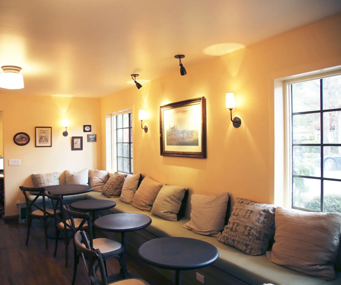 Coachman's Inn, A Four Sisters Inn