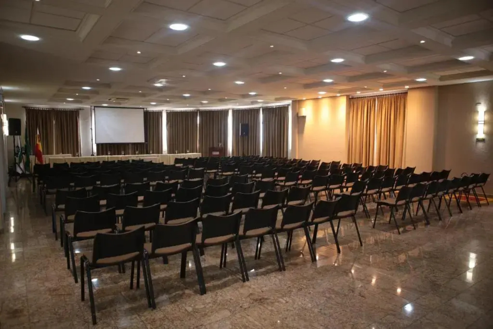 Hotel Metrópole Maringá