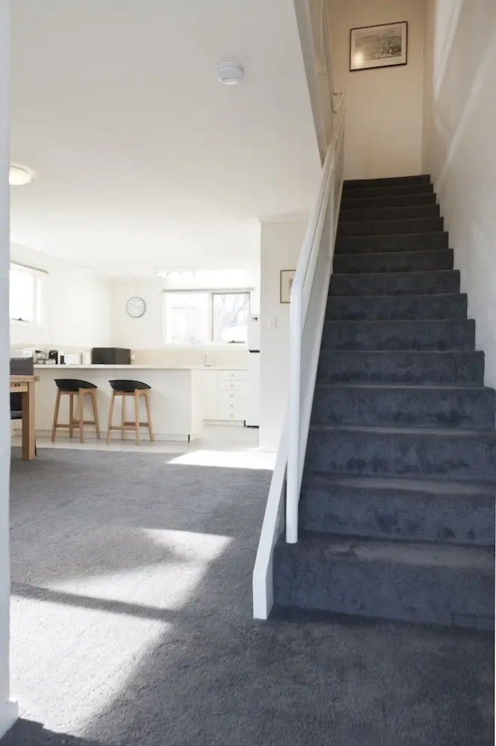 4 at 8 Battery Point Townhouse