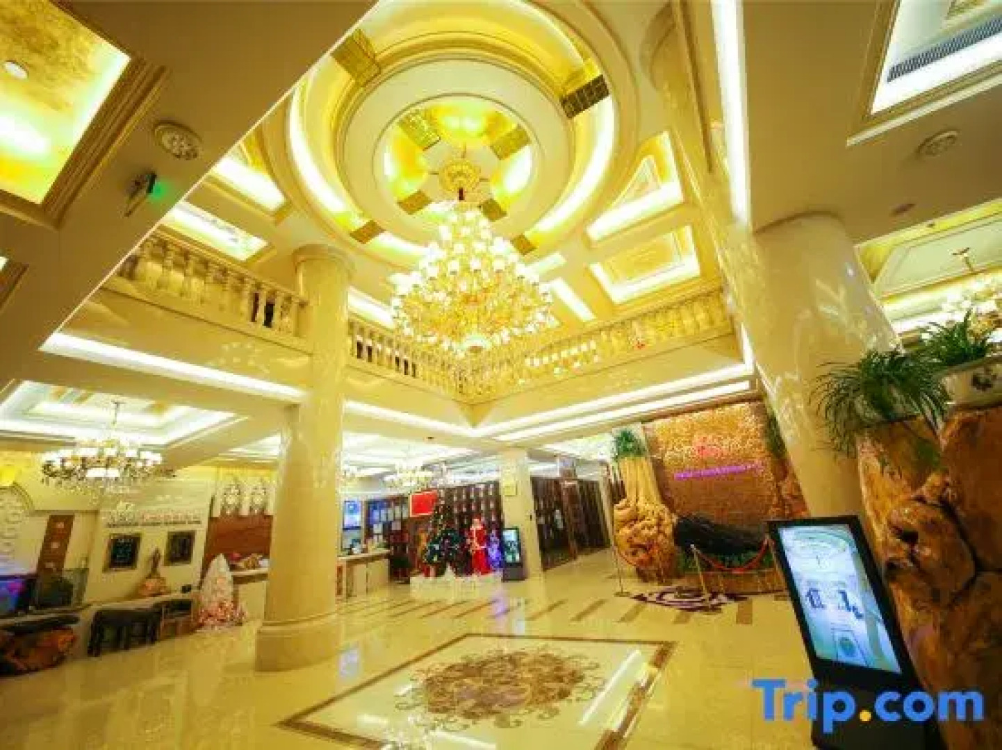 Tongyueju Gold Business Hotel