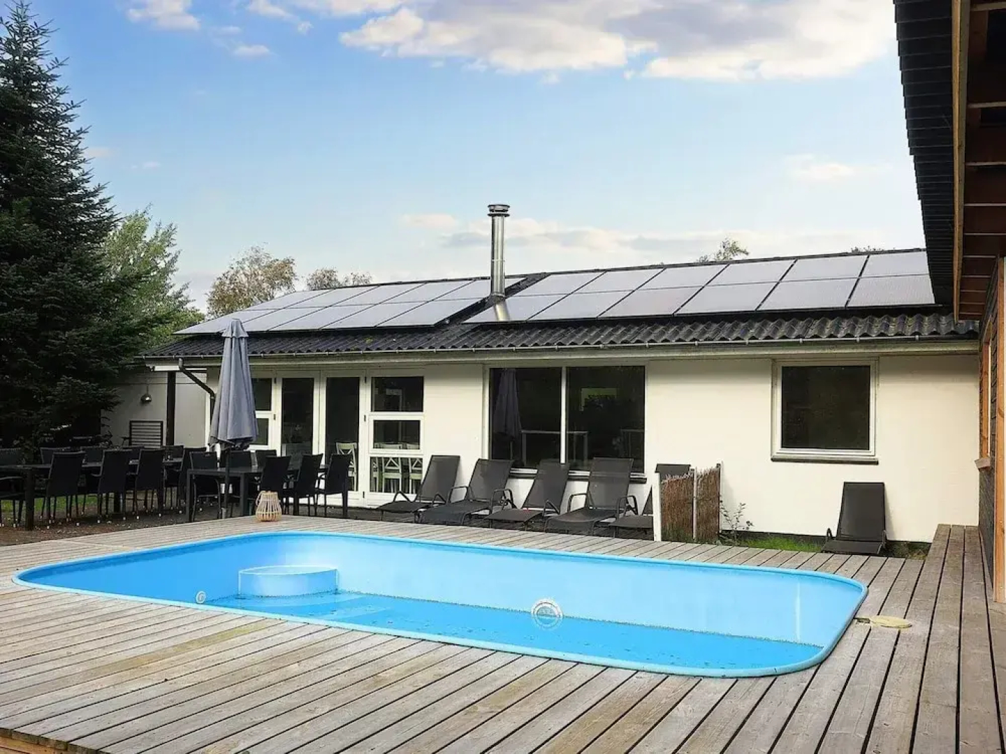 10 Person Holiday Home in Vaeggerlose