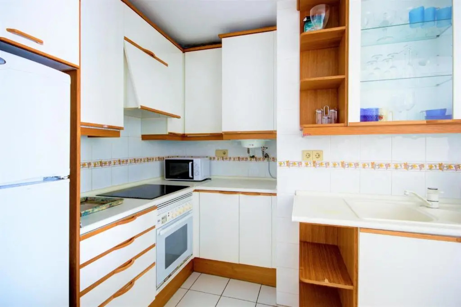 Mare Nostrum 18 Roses - Barneda Premium