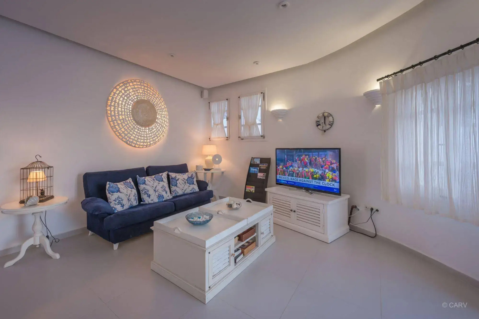 Aspalathras White Hotel