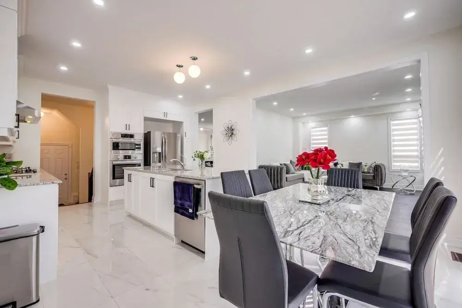 Aaira Suites Luxury Villa