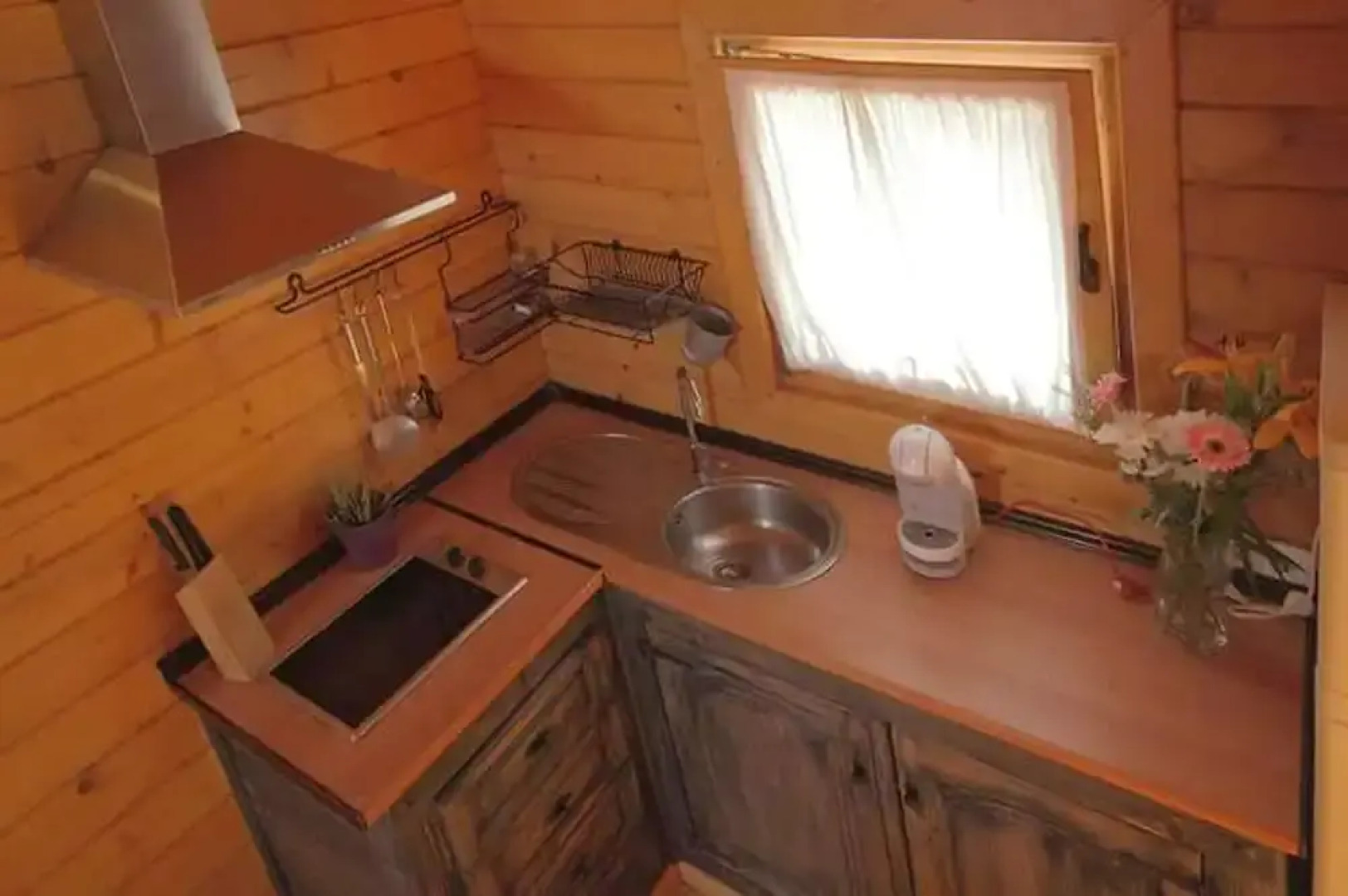 Bungalow With 3 Bedrooms in Tarifa, With Wonderful Mountain View, Enclosed Garden and Wifi