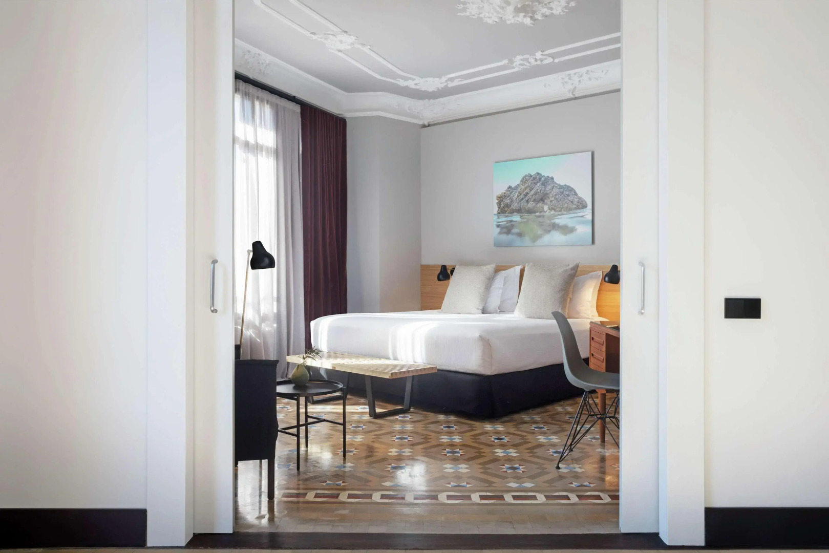 Alexandra Barcelona Hotel, Curio Collection by Hilton