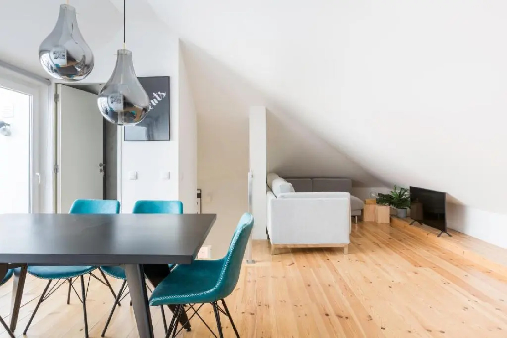 MY LX FLAT Bairro Alto Design Apartments