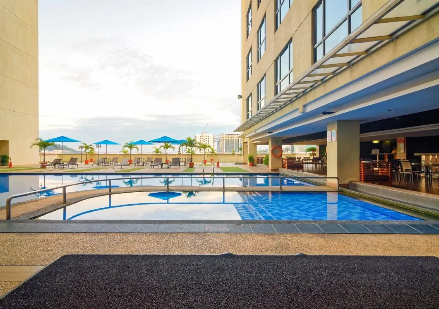 Ming Garden Hotel and Residences