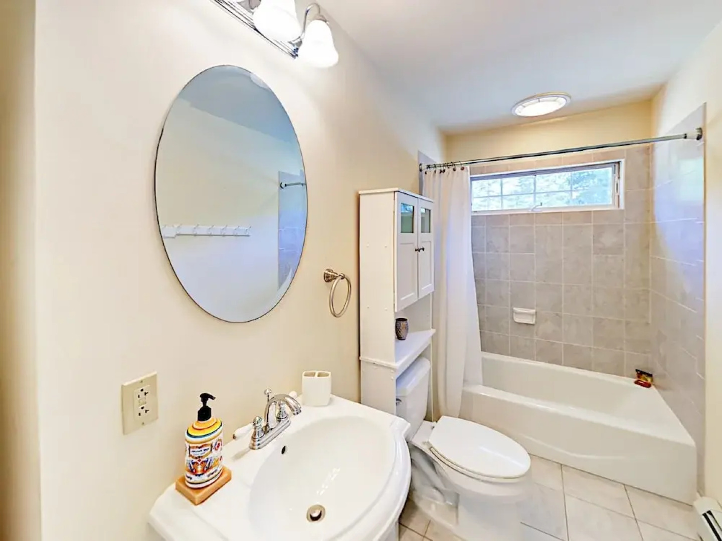 7 Spyglass Hill Rd Home 4 Bedrooms 3.5 Bathrooms Home