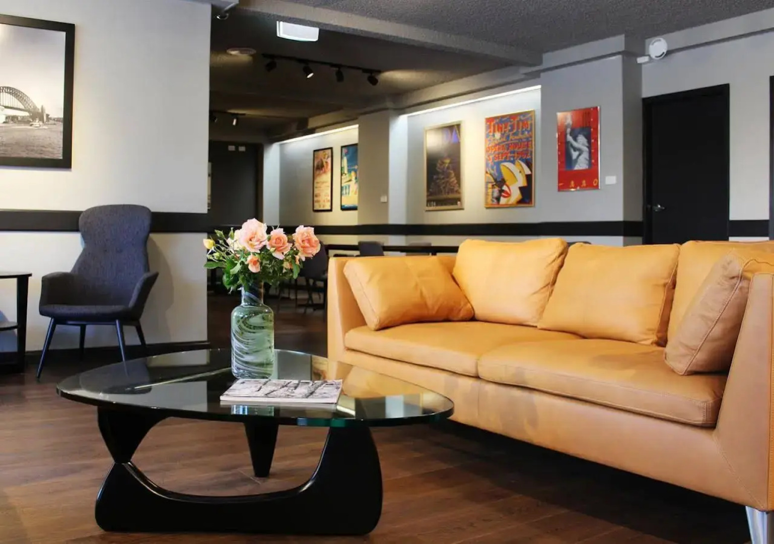 The Oriana Orange - Retro Hotel & Resort