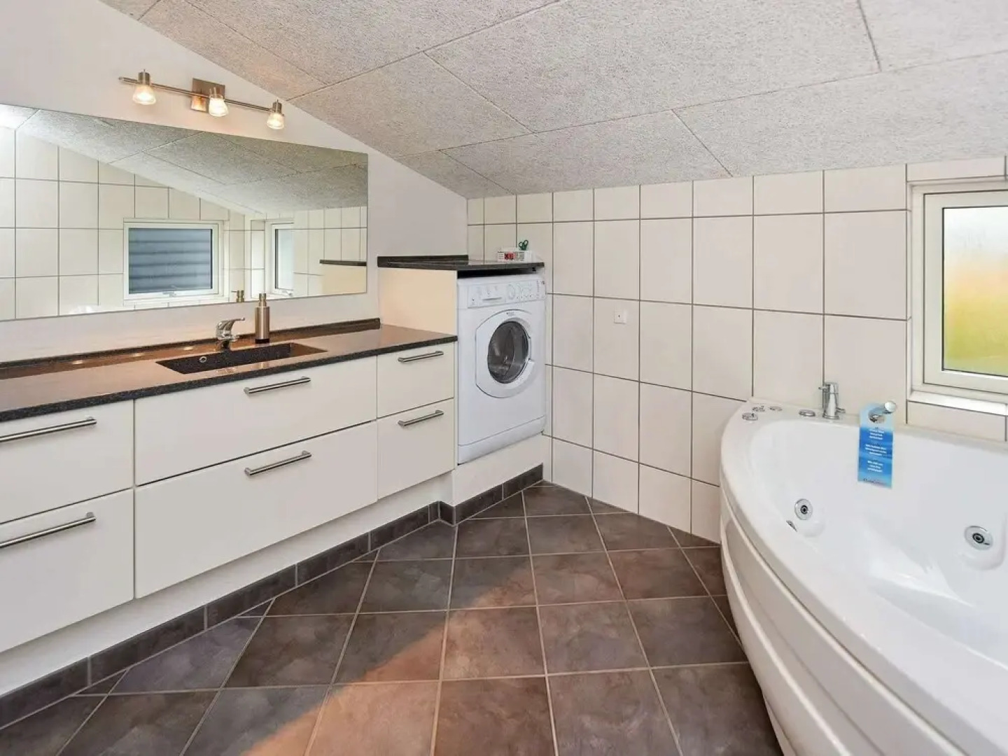 Luxurious Holiday Home in Hovborg With a Scenic View