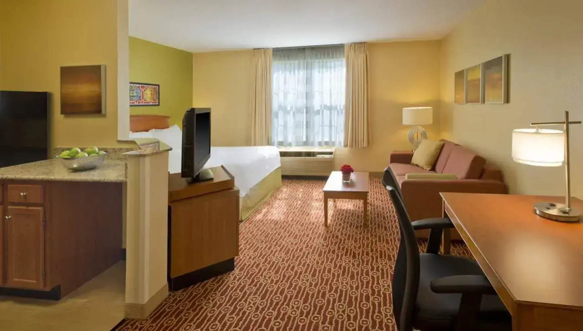 MainStay Suite