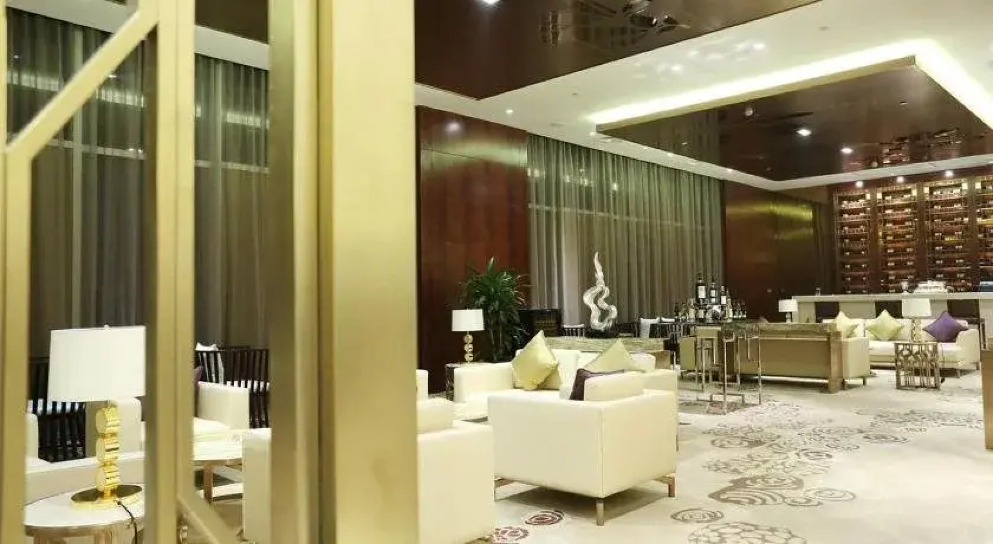 America's Best Rixin International Hotel