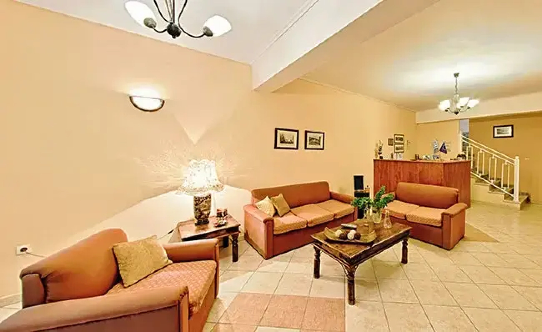 Remezzo Apartments & Studios