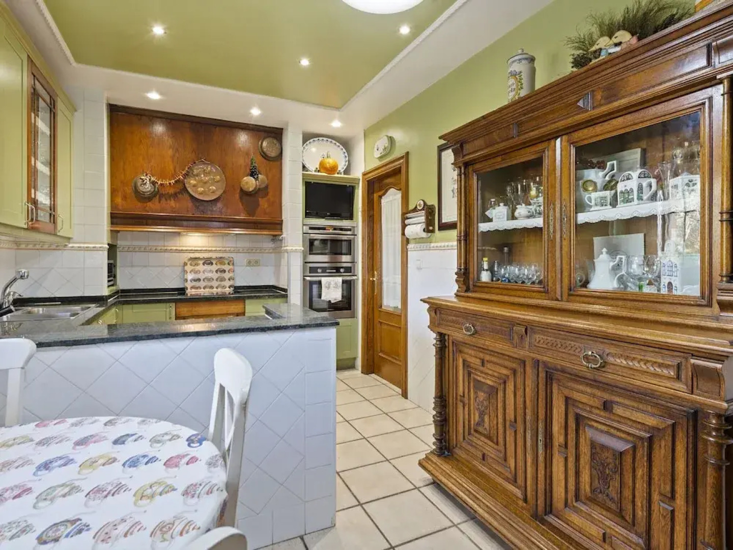 Lassy Villa in Assa, Álava With Private Pool