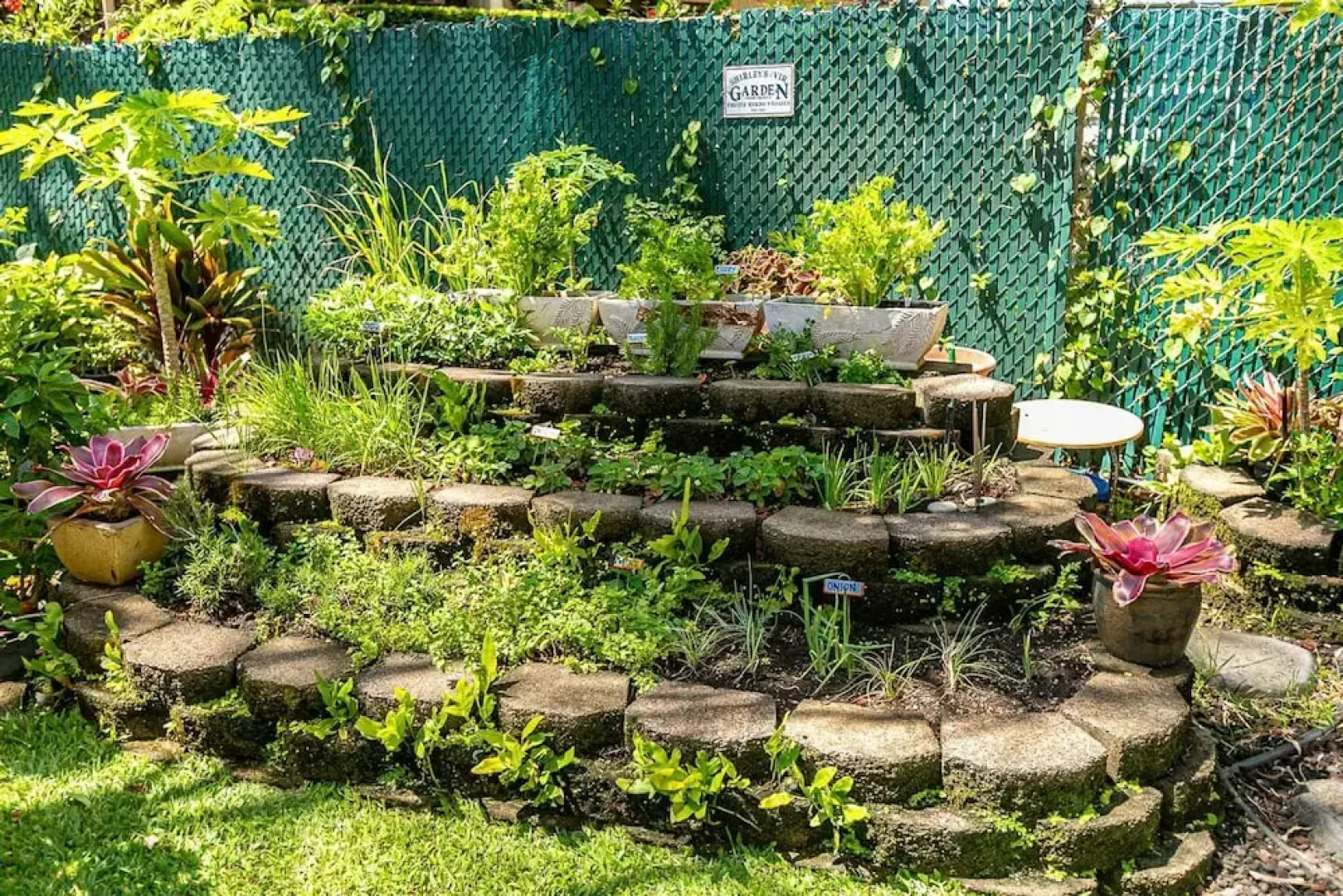 Valley Isle 708 by Coldwell Banker Island Vacations