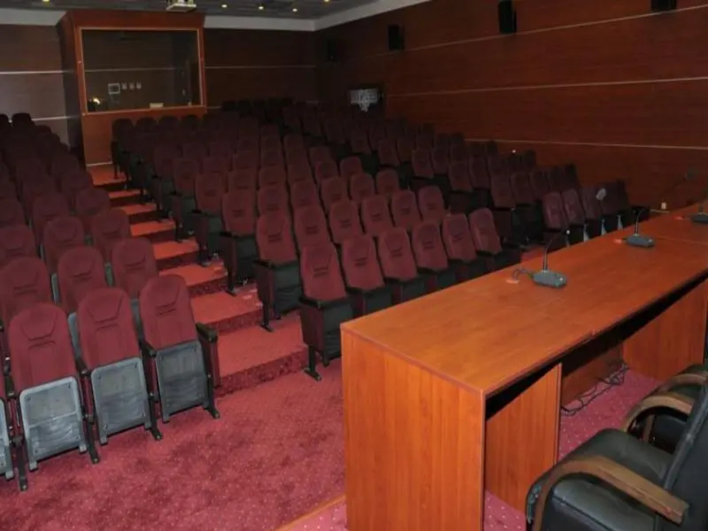 Отель Atrium Baku International Trade Centre