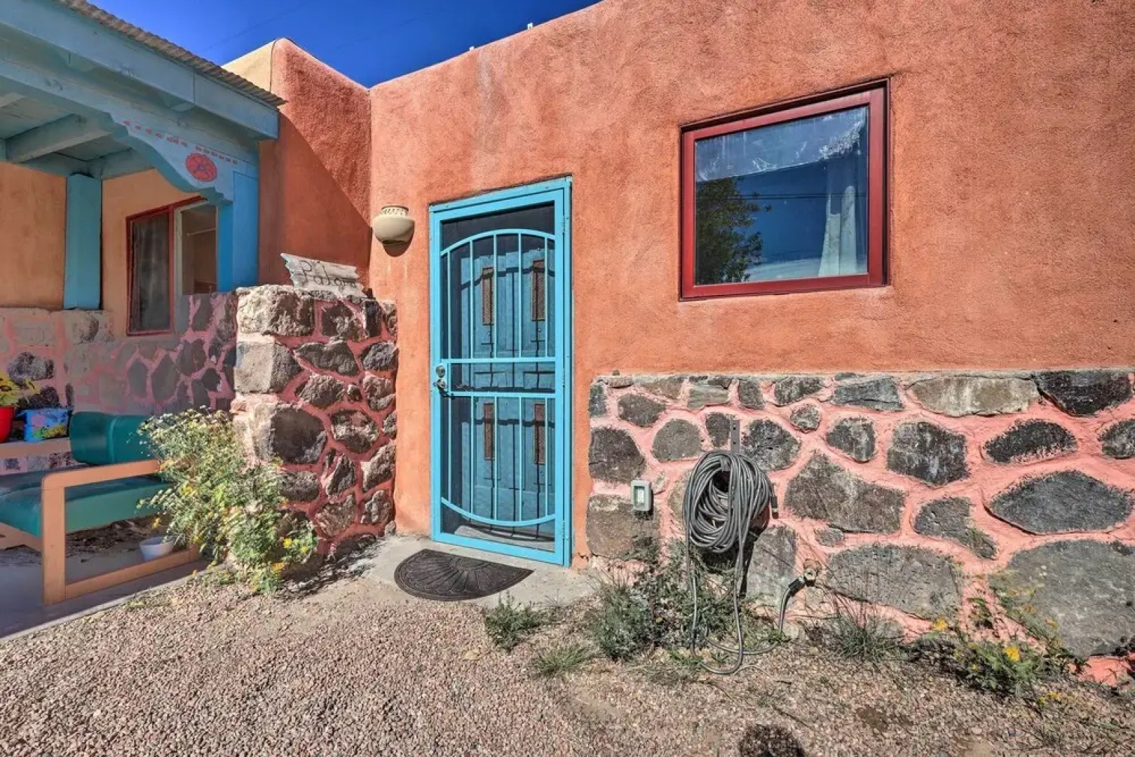 Unique Santa Cruz Studio ~ 25 Mi to Santa Fe