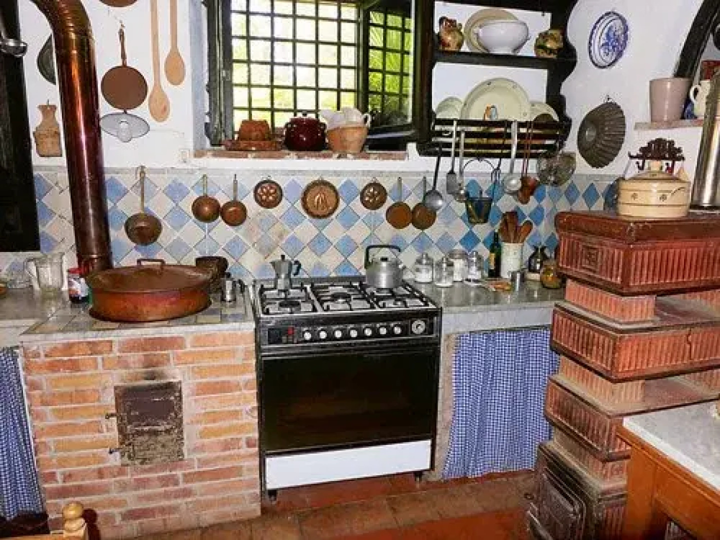 House Falcesca Buccino