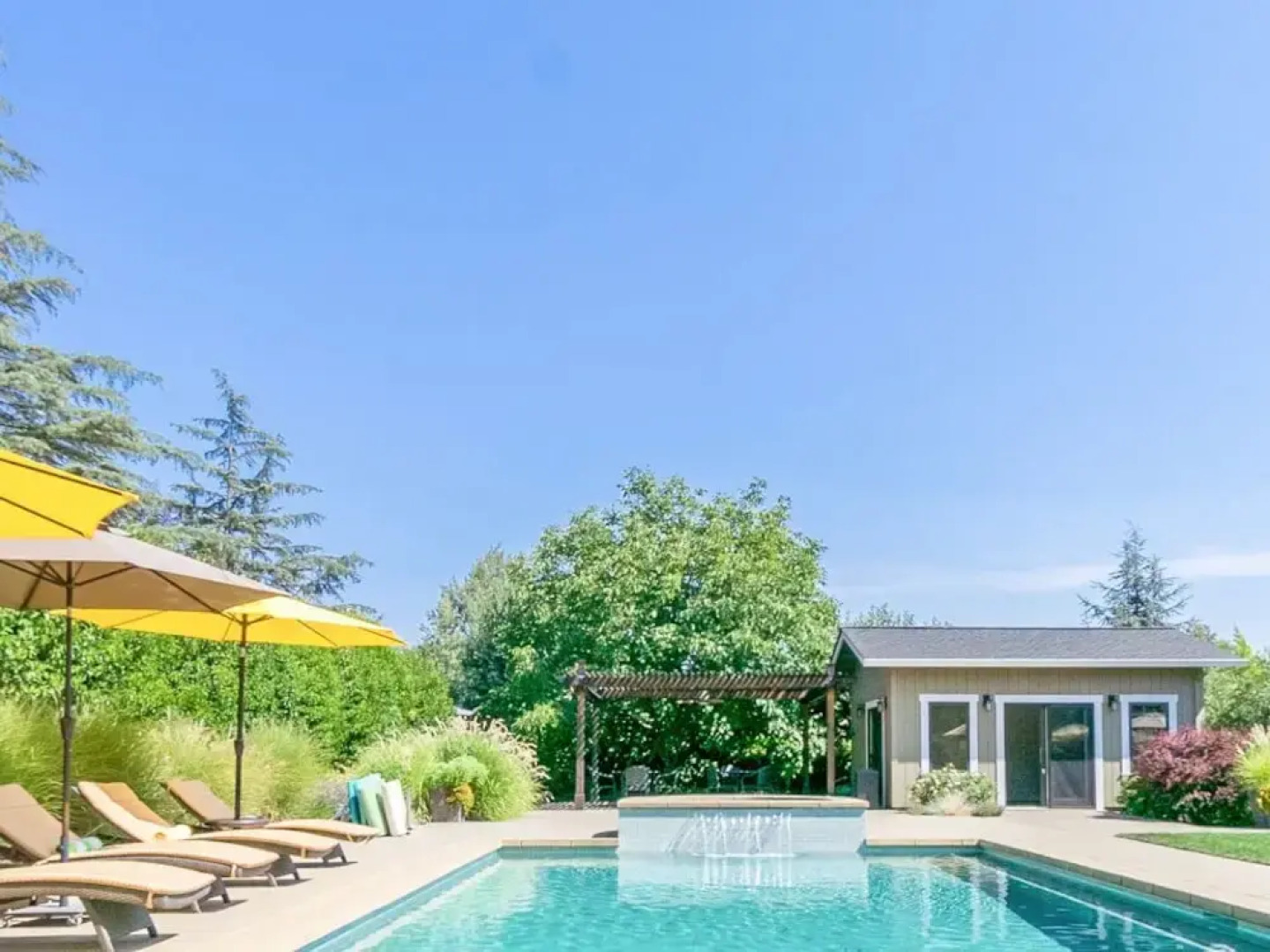 399 Treehaven Ln Home