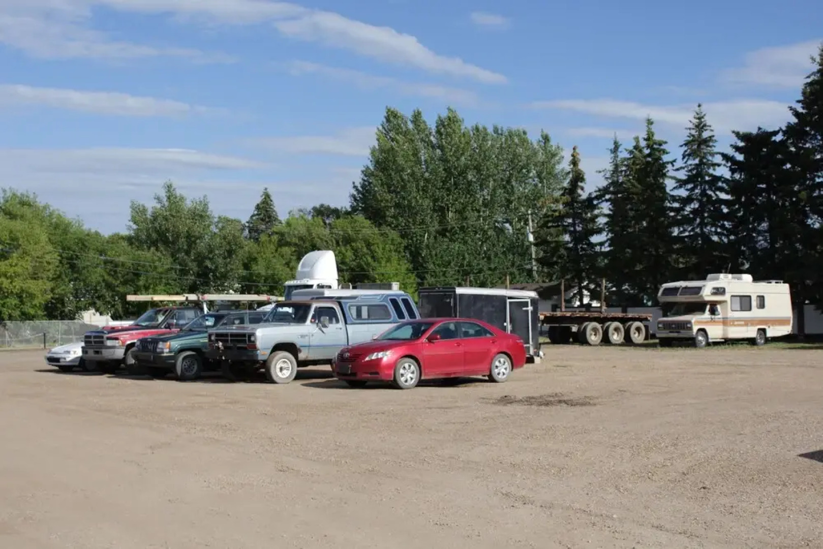 Morinville Plaza & Suites