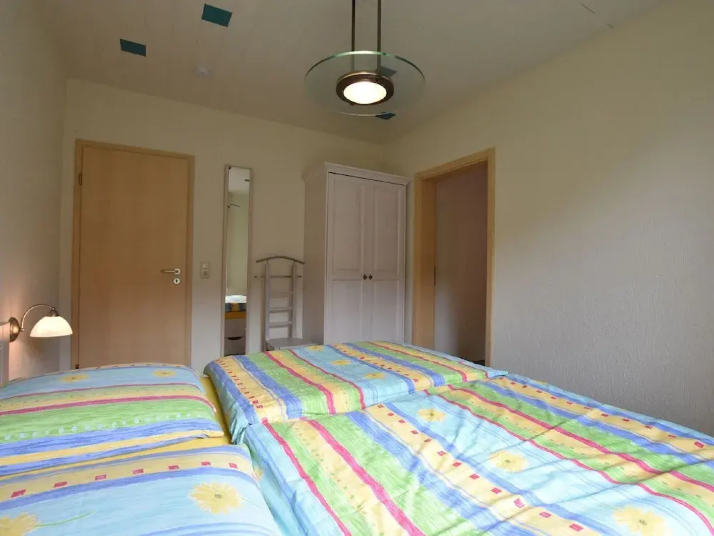 Luxurious Bungalow in Elmenhorst-Lichtenhagen with Garden