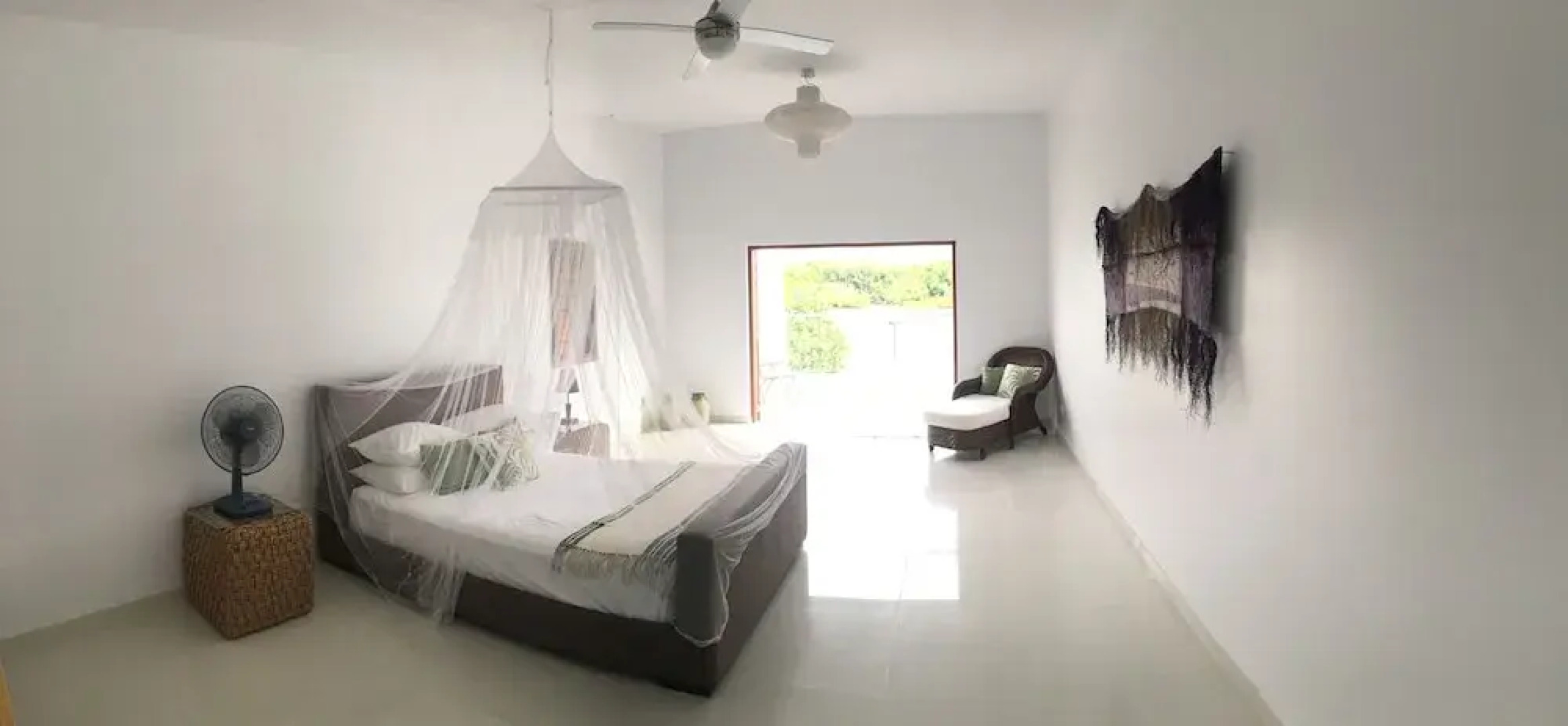 Paradise Point Views