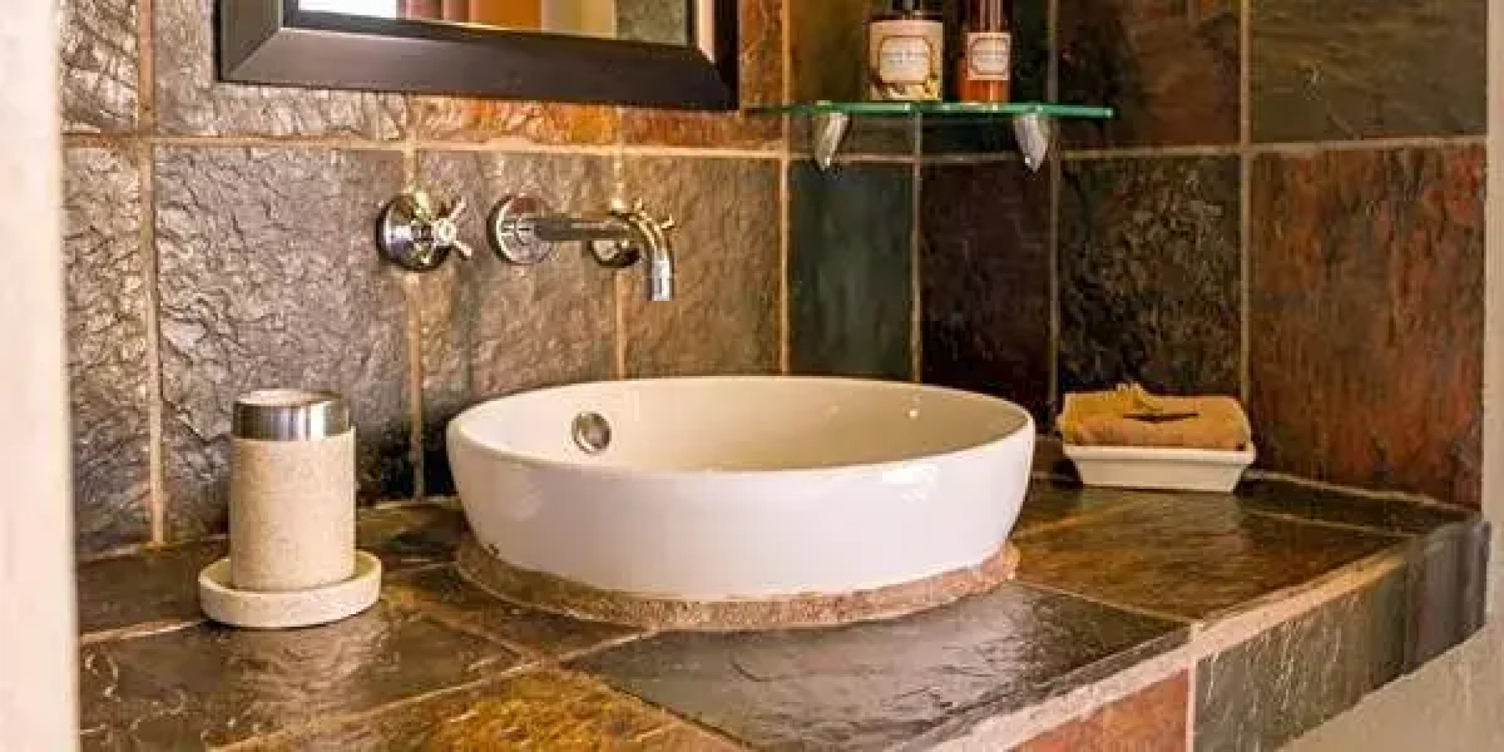 Warthog Rest Private Lodge