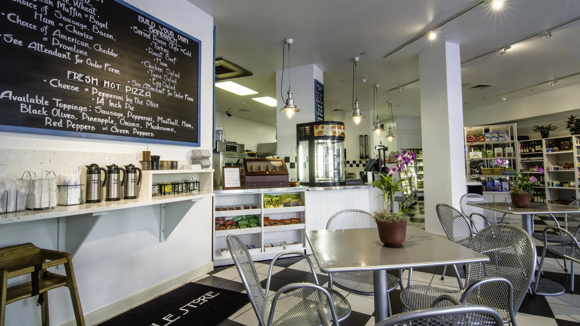 Naples Beach Club, A Four Seasons Resort