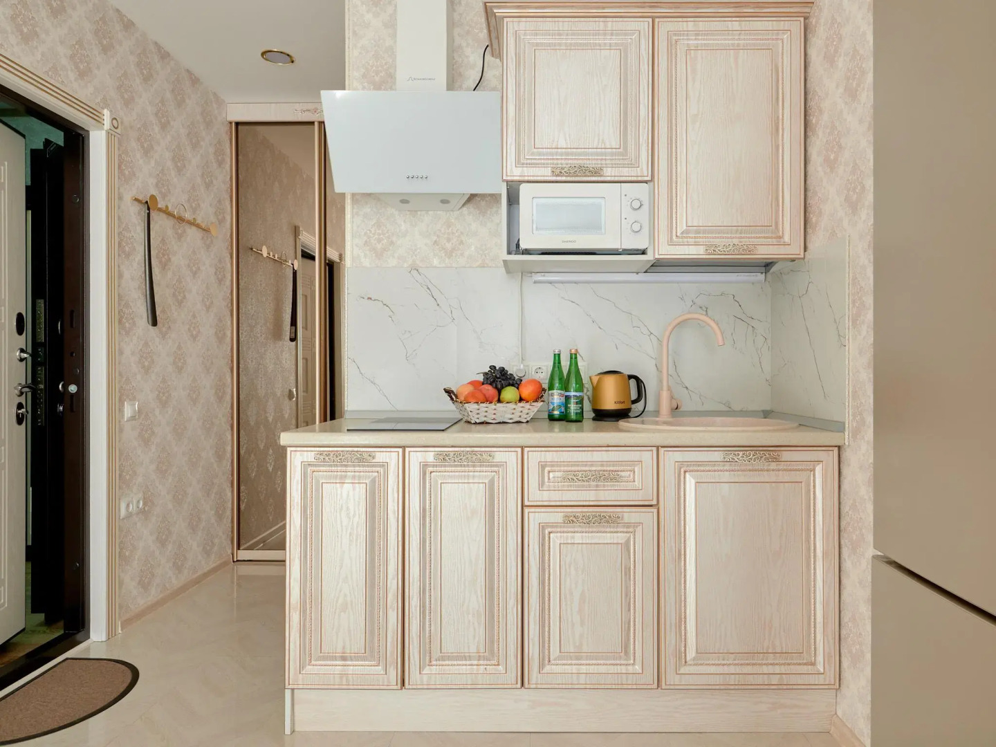 Апартаменты на улице Декабристов 36 корпус 1 (73/1)