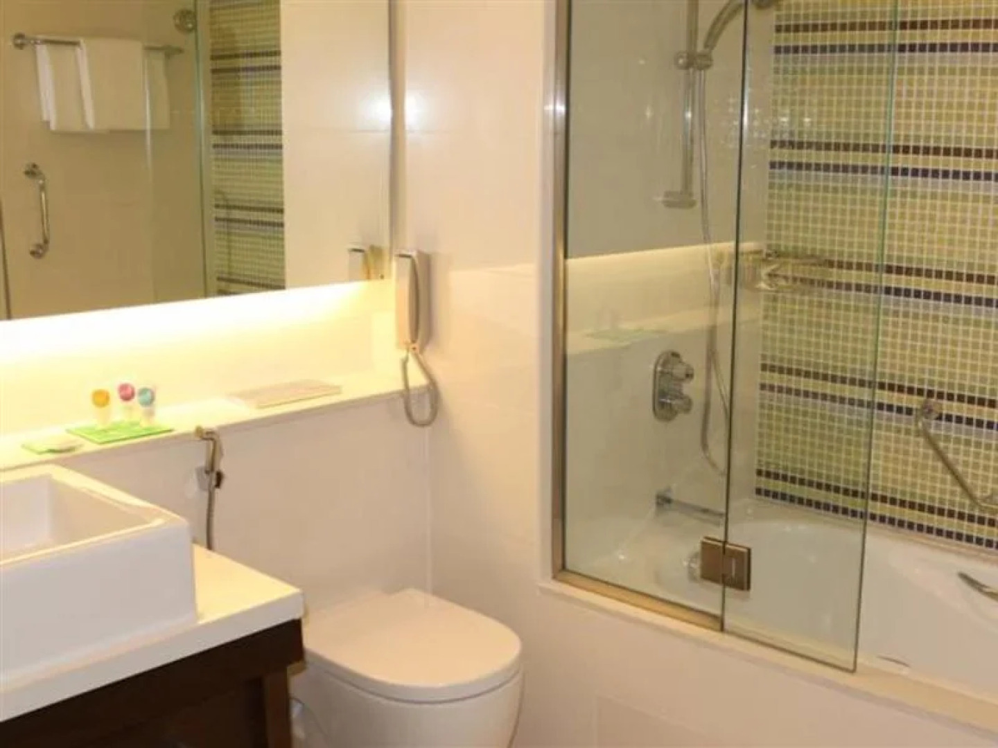 Hyatt Place Dubai Baniyas Square