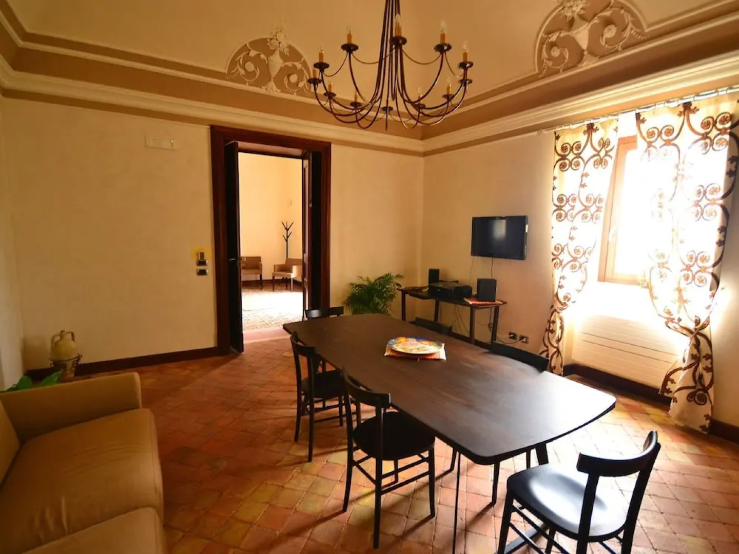 Elegant, Historical Villa with Swimming Pool in Rural Region near Etna