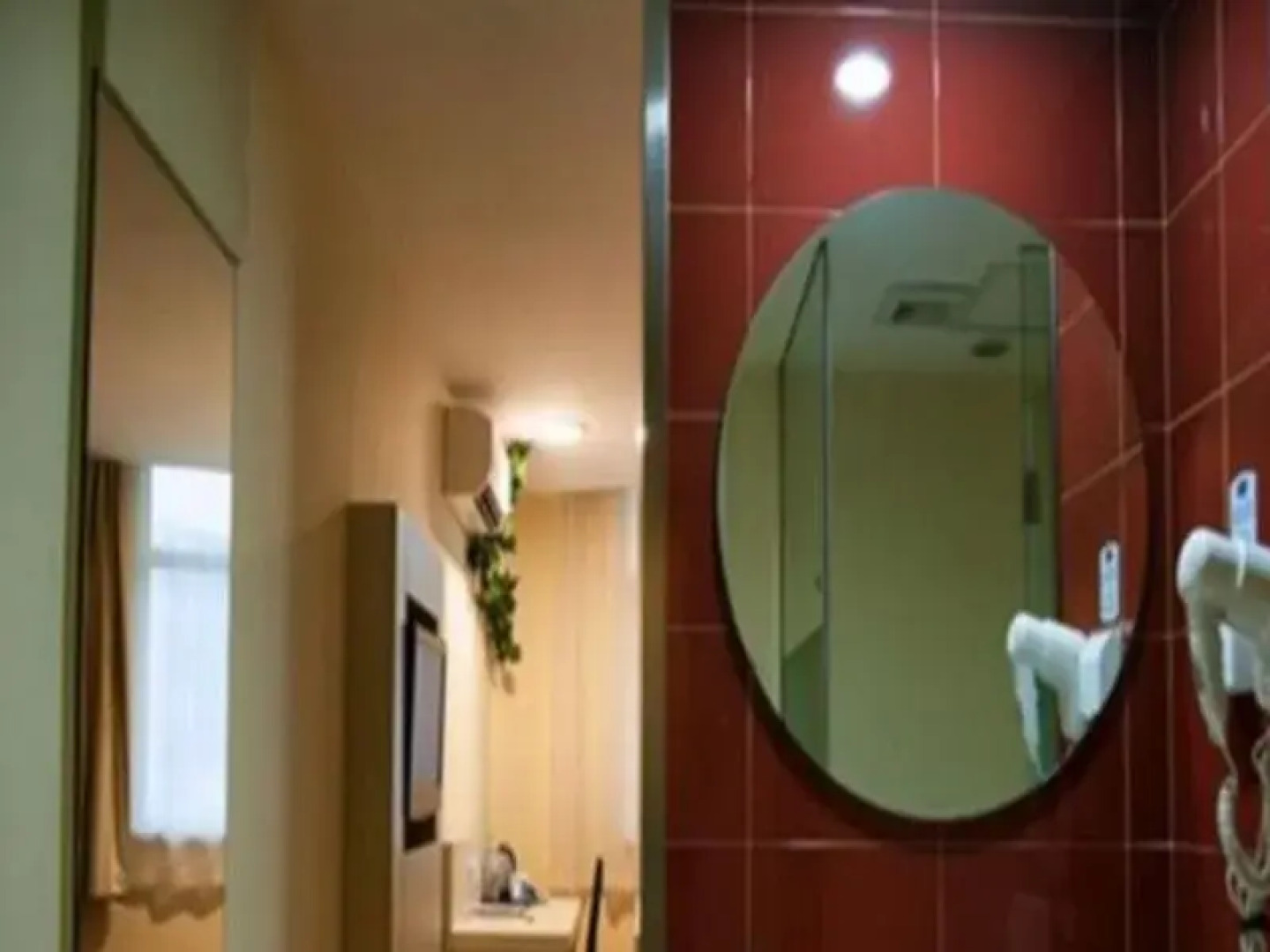 Hanting Hotel Meishan Chibi Middle Road