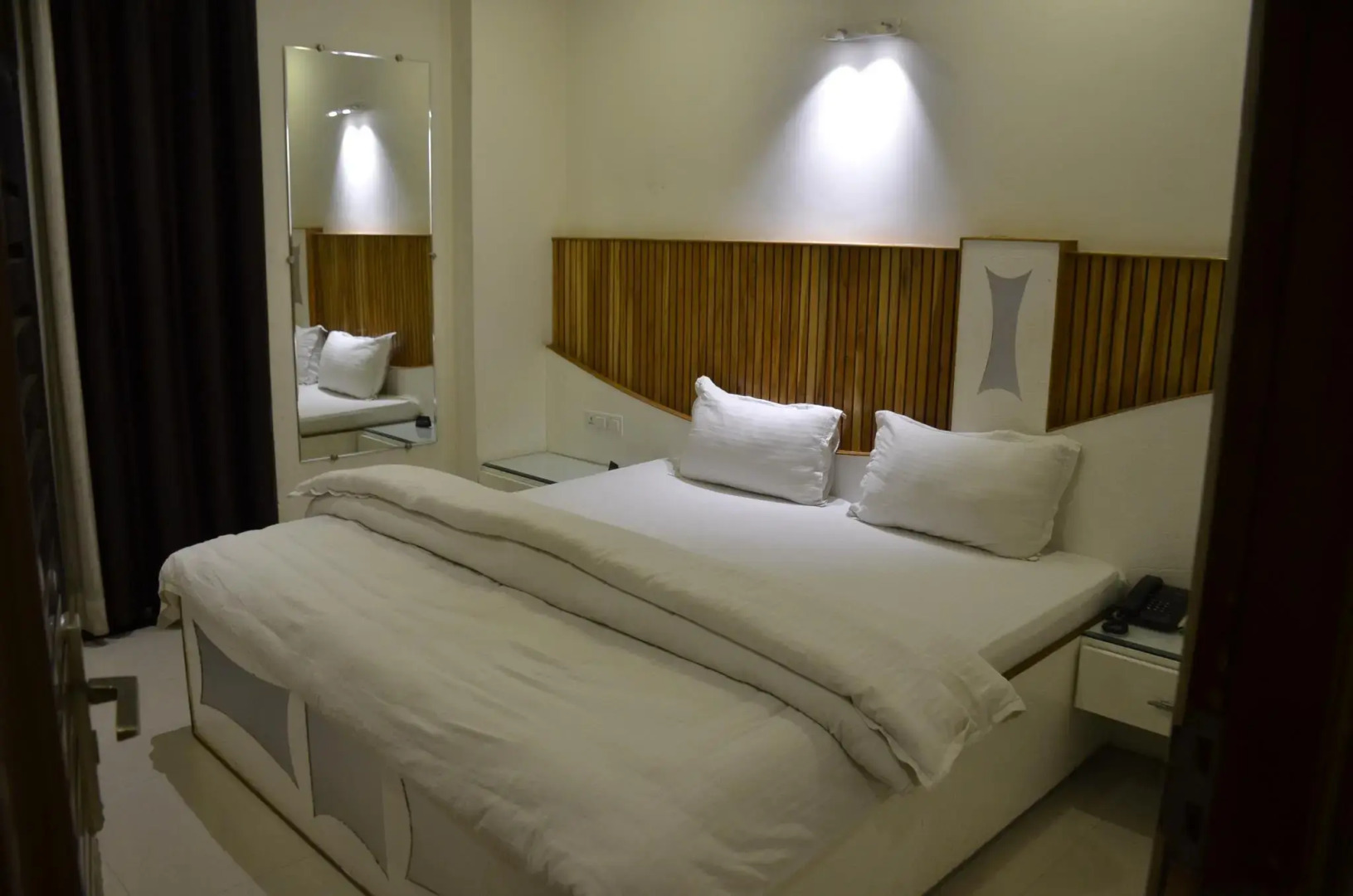 Bellevue Inn Hotel Restaurant & Resort