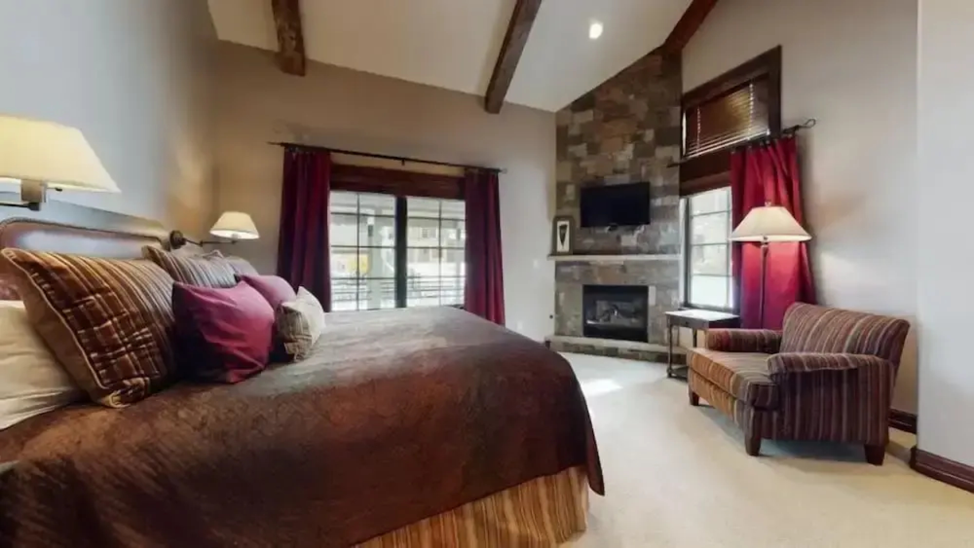 Ski-In, Ski-Out 4 Bedroom Luxury Townhome in Snowmass Village