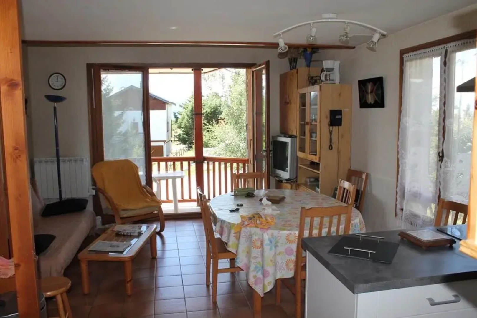 Chalet With 3 Rooms in Font Romeu Odeillo via