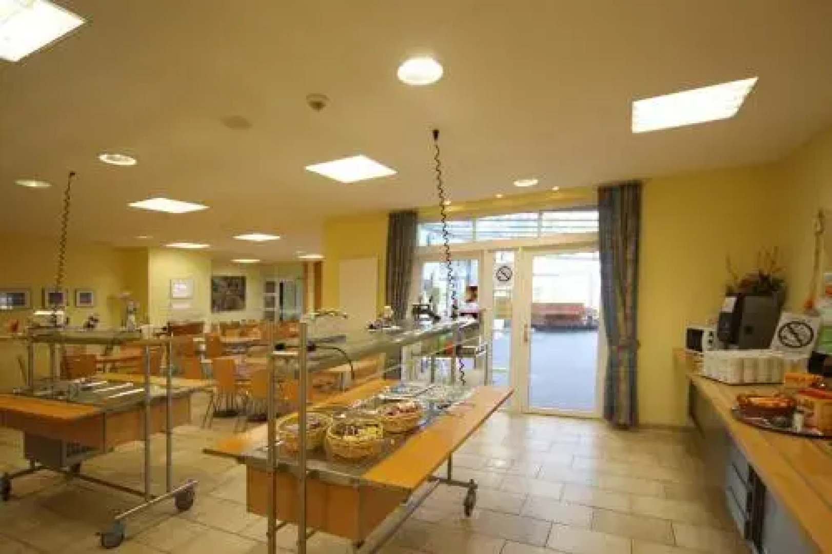 DJH Jugendherberge Warnemünde