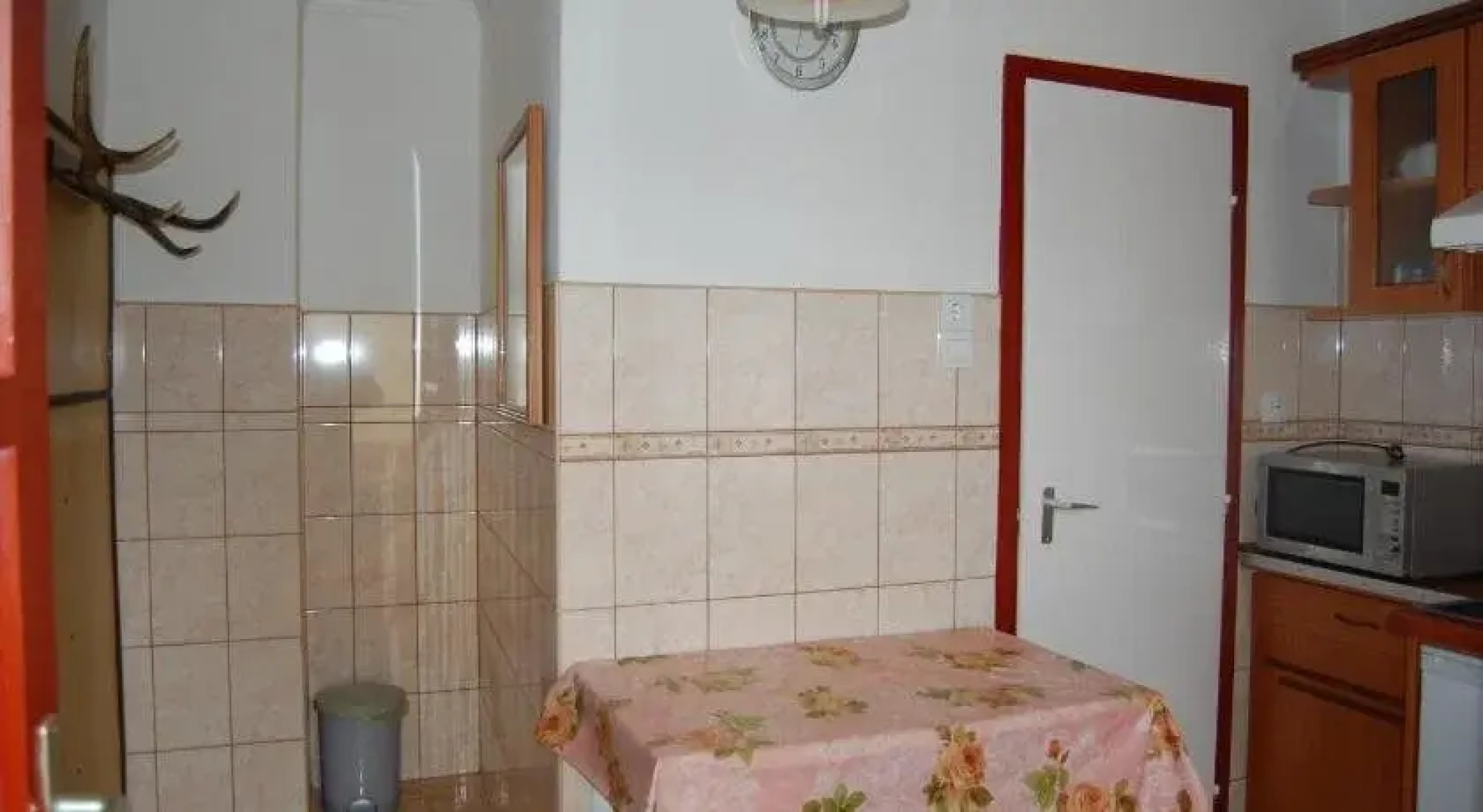 Zch Klra Utcai Apartman