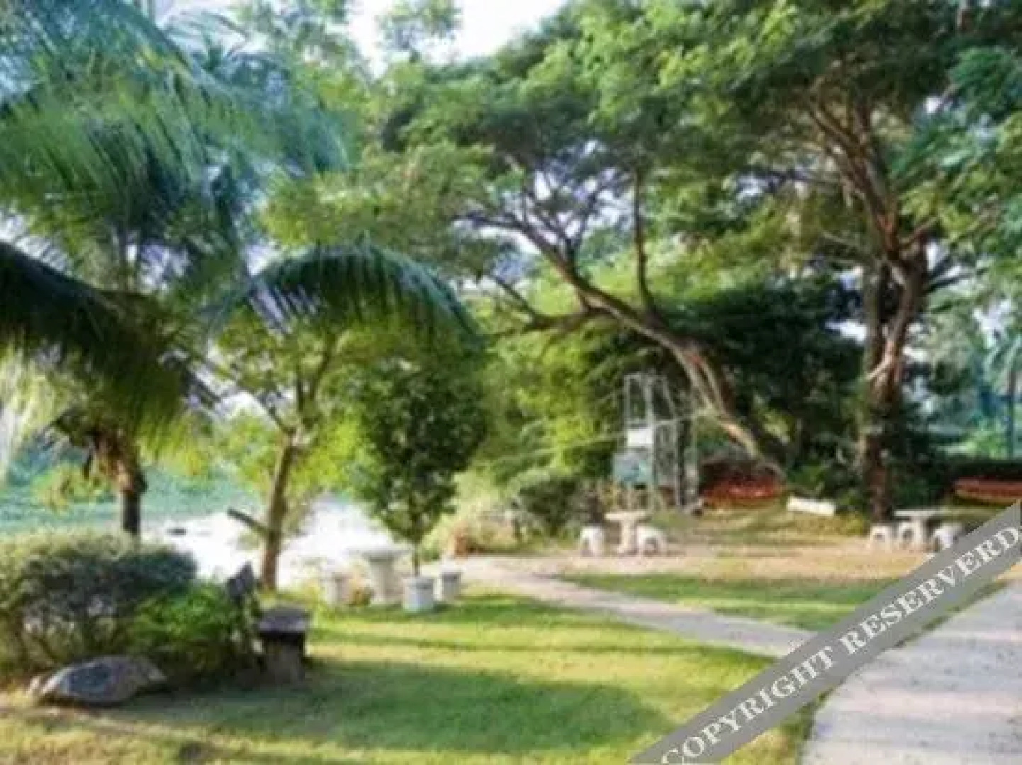 Rithima Srichumsaeng Riverside Resort