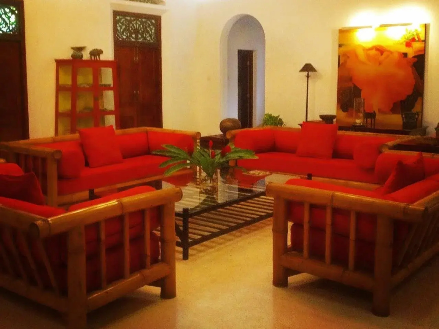 Apa Villa Illuketiya