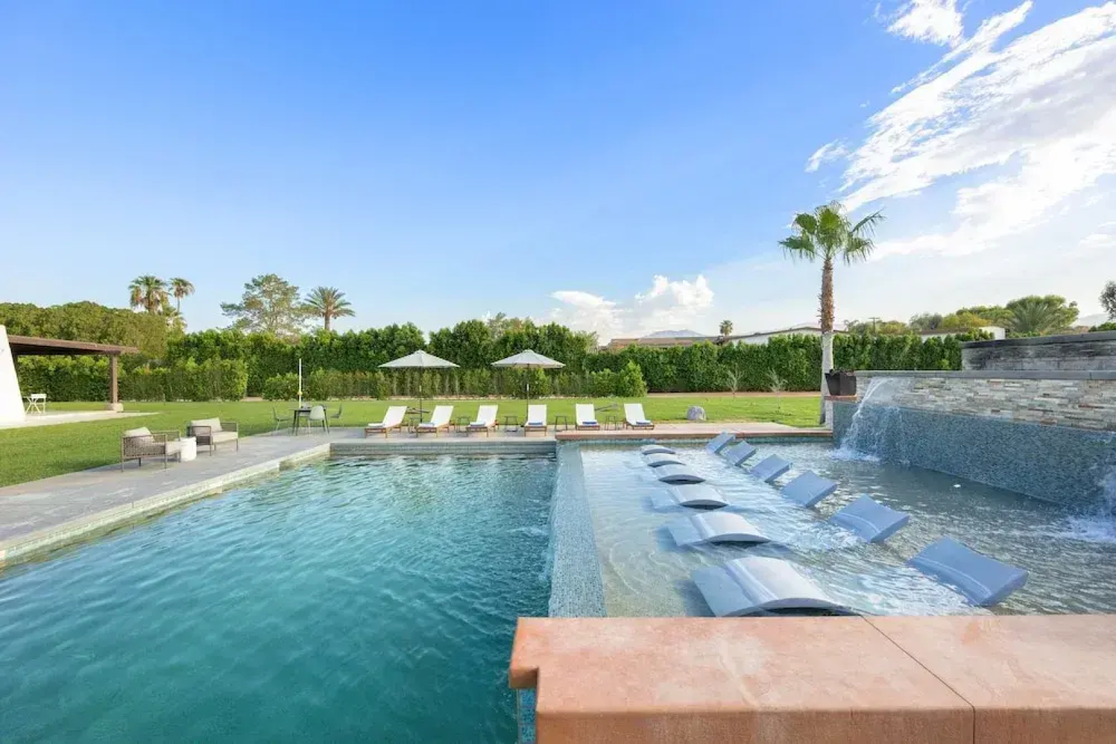 Starlight Estate by Avantstay 20 People Architectual Mansion w Pool Tennis Court Game Room
