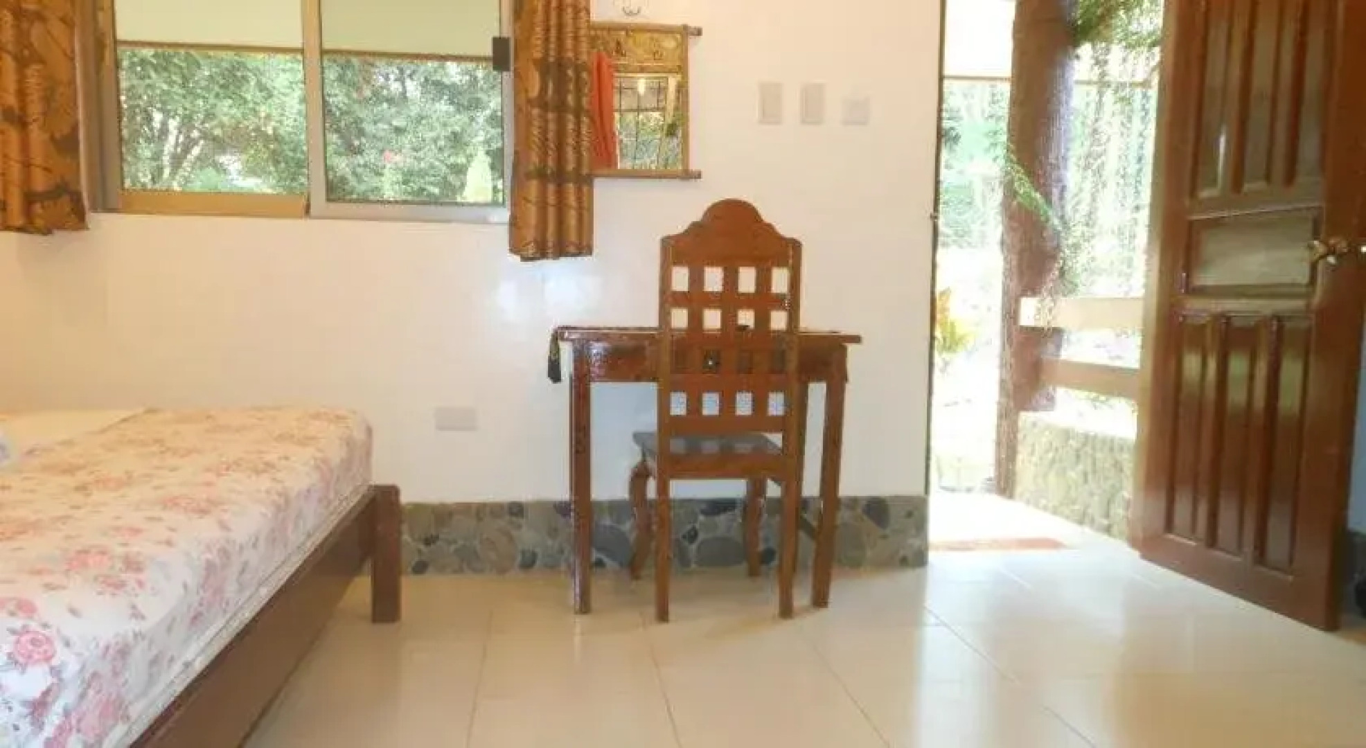 Jungle Flower Guest House