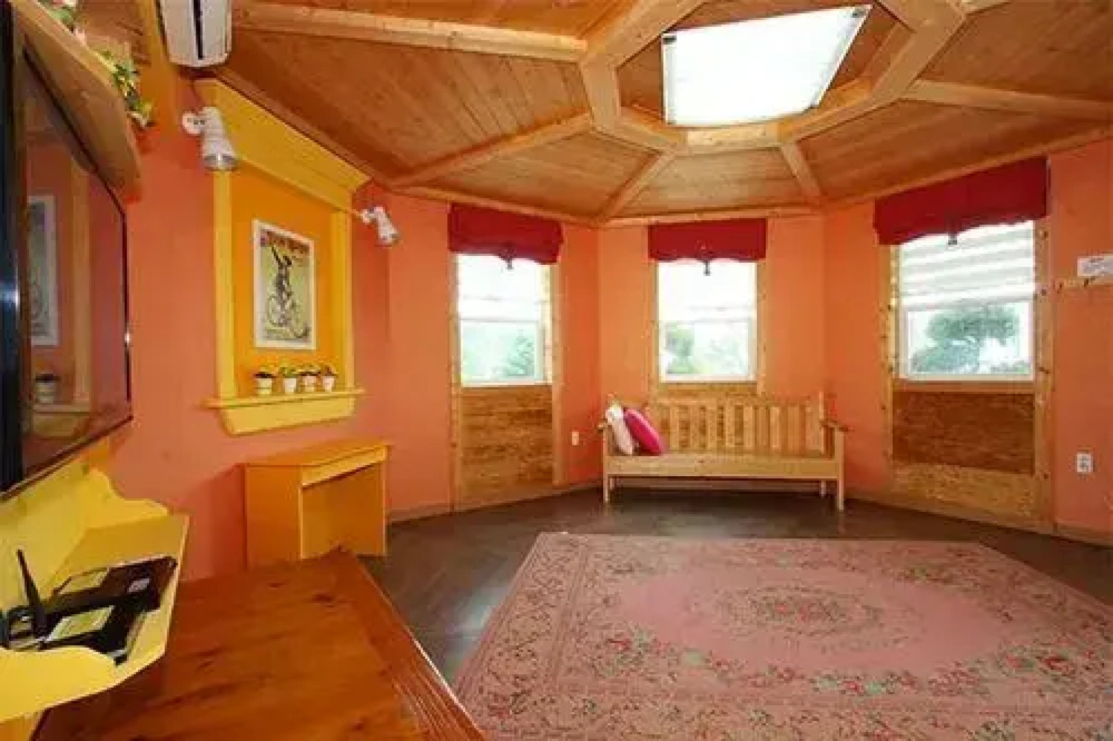 Squirrel And Akorn Pension