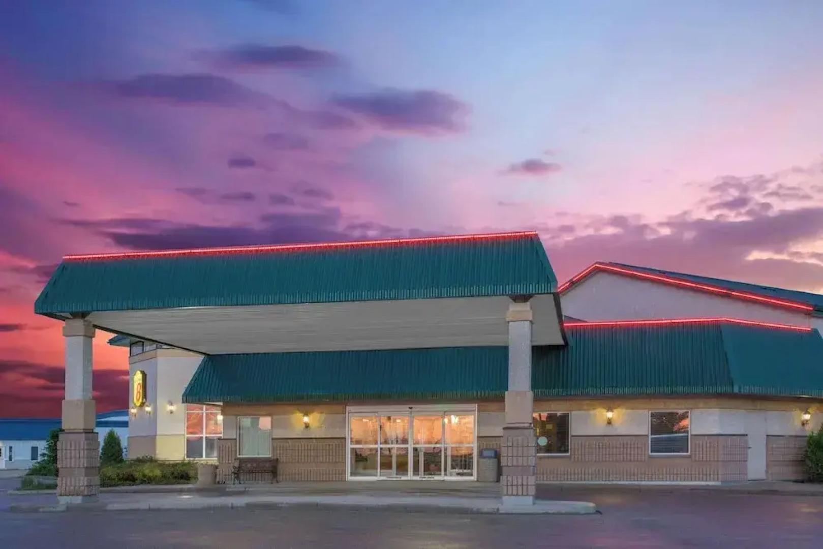 Super 8 Portage La Prairie MB