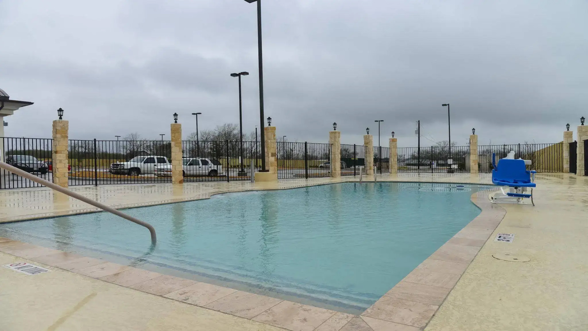 Holiday Inn Express & Suites Cuero by IHG