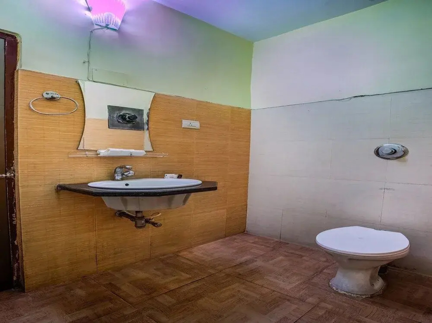 Oyo 35368 Hotel Hilltop