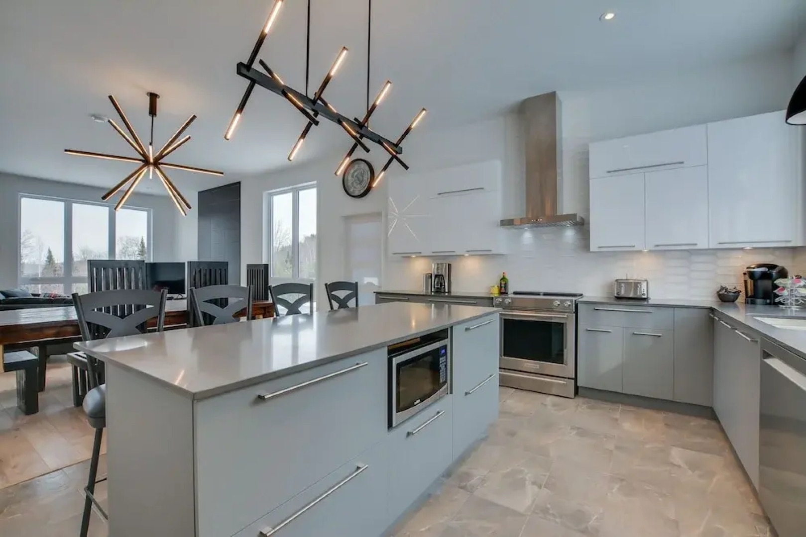 Le Rocher Mountain Rendez-vous Mont-Trem