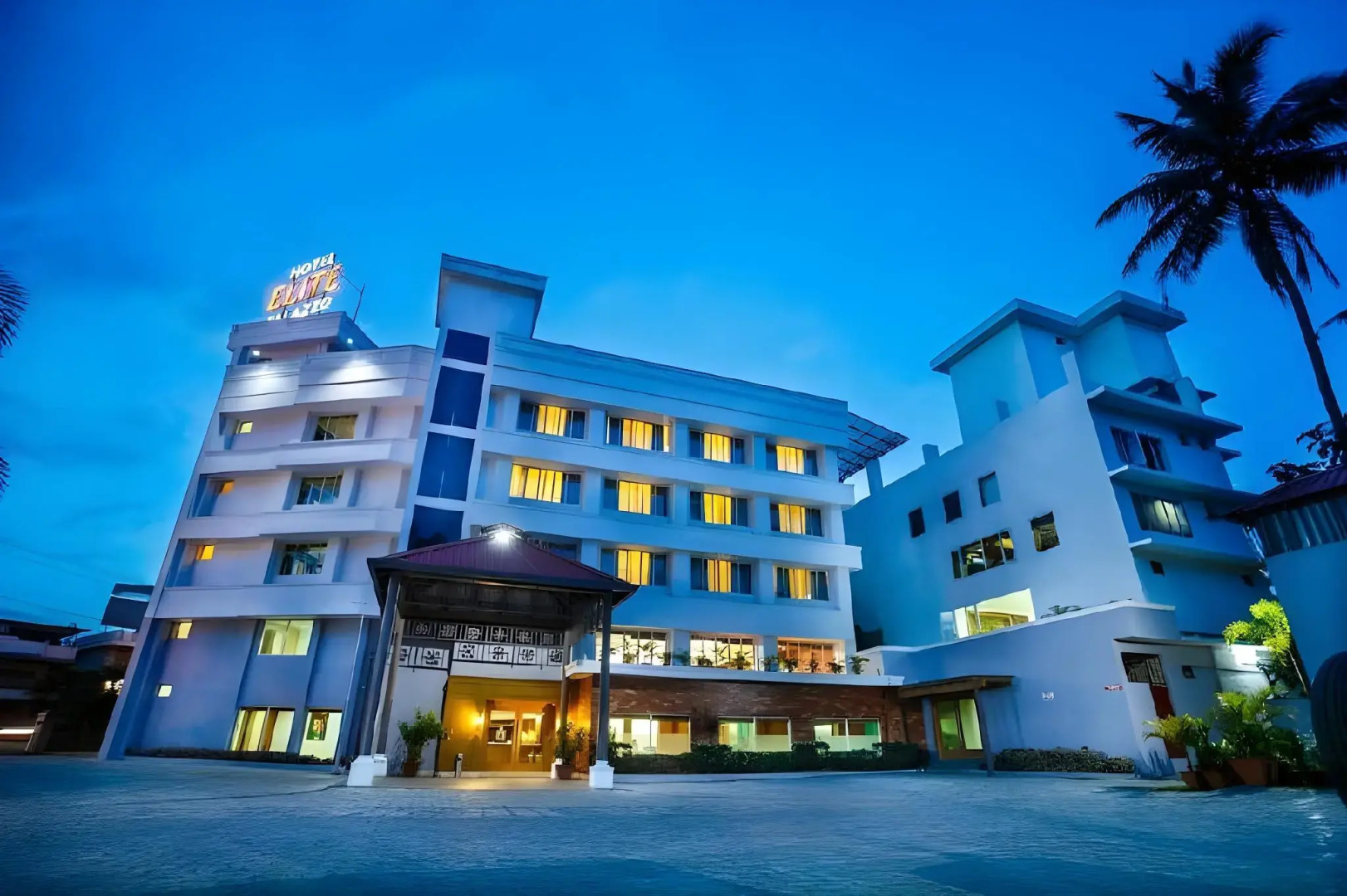 Elite Palazzo